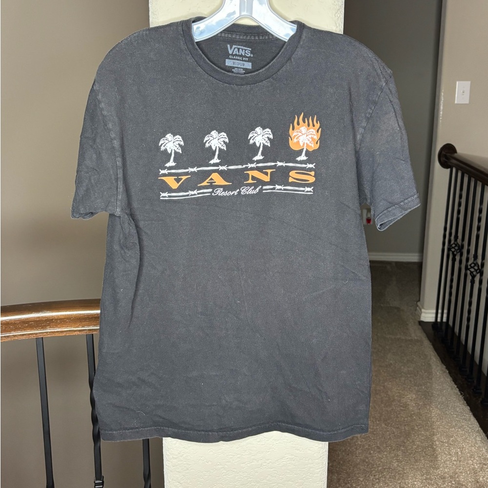 Vans Resort Club Palm Trees Graphic Classic Fit Tee 100% Cotton Size M